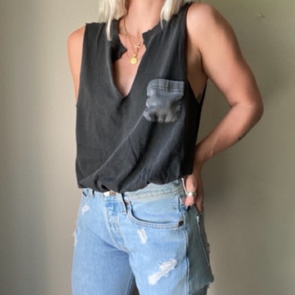 Free People Washed Black V‑Neck Pocket Tank
